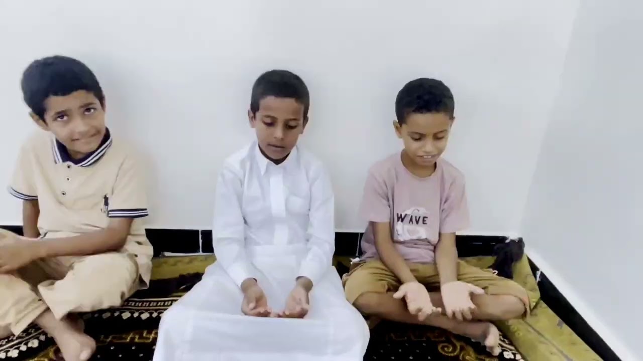 افتتاح مسجد الوالدة فاطمة احمد السعيدي رحمها الله ضمن مشاريع بن رحمه الخيرية في جزيرة سقطرى 5/9/2025