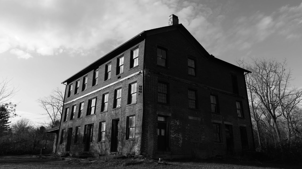 An Historic Tour of the Old Stagecoach Inn in Palmyra, Ohio!