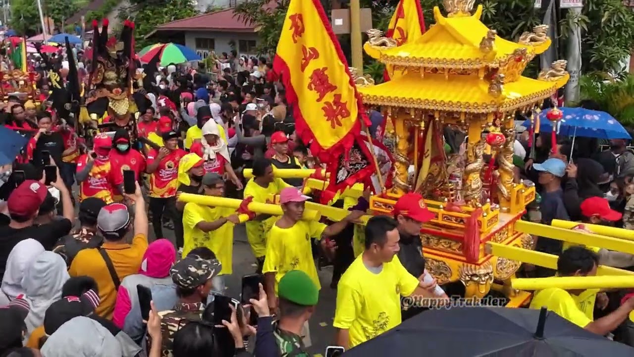 Keramaian Festival Cap Go Meh di Kota Singkawang 2025 PART 2