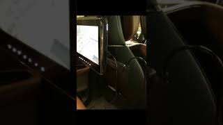 Lincoln navigator rear seat entertainment2