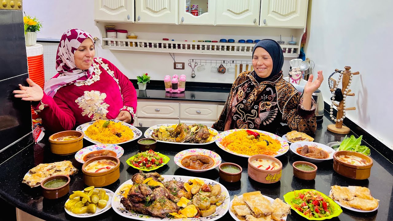 جلنا ضيوف عزاز فجأة جريت ع المطبخ وطلعت كل الي في البيت وعملتلهم جميع الاصناف 🥰