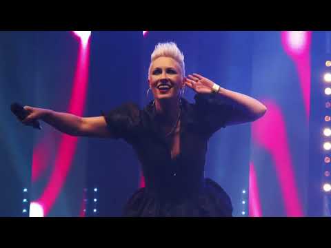 Videovoorbeeld: Beautiful Trauma ft. Stacy Green — promovideo