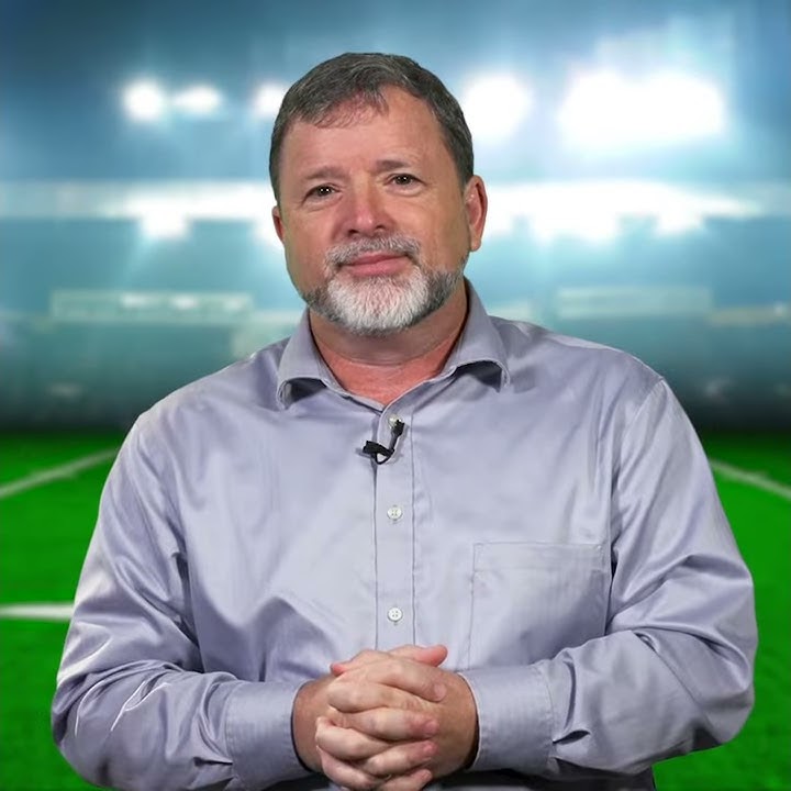 The Physics of Football with Michael Dennin - Tackling