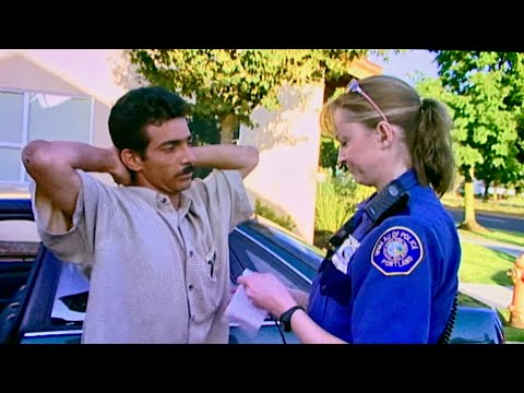Cops Tv show Portland Oregon. Stolen vehicle pulled over. (2008).