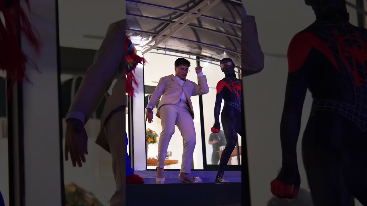 FIZ SURPRESA DE SALTO COM A CARRETA FURACÃO NO NOIVADO