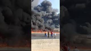 شاهد حادث اليوم على طريق مصر اسماعيلية ناحية موقف العاشر انفجر شاحنه لنقل البترول
