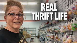 This Is What Thrifting Really Looks Like