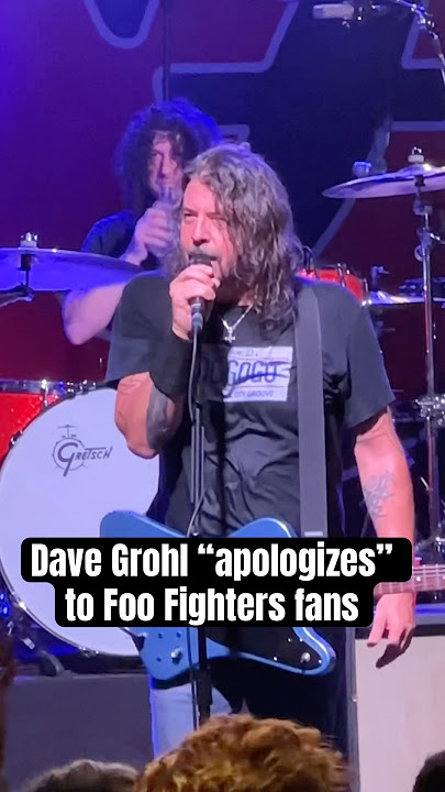Dave Grohl “apologizes” to #FooFighters fans for making them wait in-person for tickets to the show