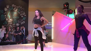 Tinashe performs "All Hands on Deck" @Primark-Boston