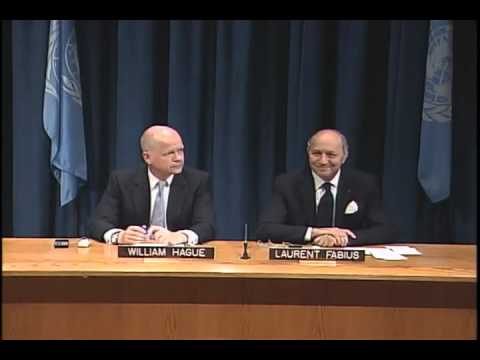 Conférence de presse avec Laurent Fabius et Willam Hague sur la Syrie (30.08.2012) ministère de la santé