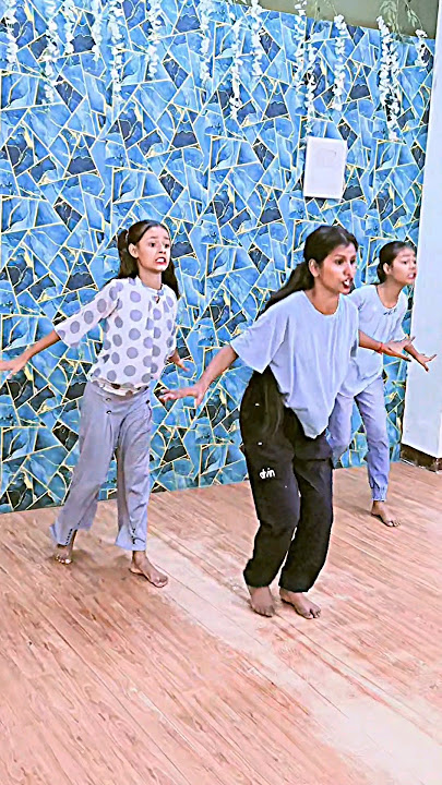 Tum Mile Dil Khile 💓 #dancewithrekha #lovedance #viraldance #stebinben