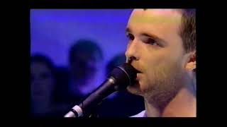 Watch Travis The Weight video