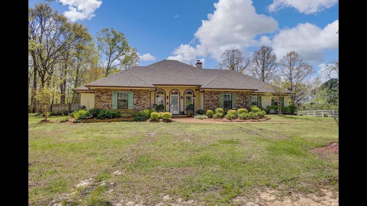 113 Meadowview Dr House for Sale in Brandon Mississippi Lee Garland