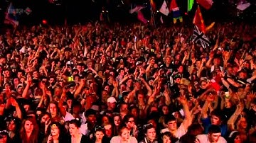 Coldplay - God Put A Smile Upon Your Face [Live at Glastonbury]