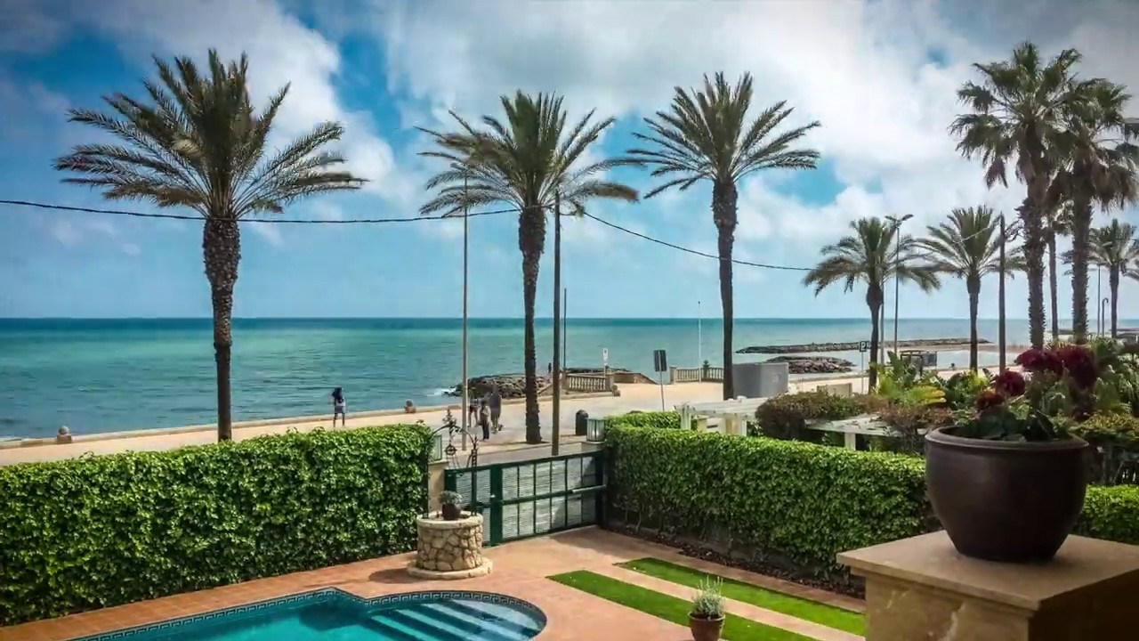 Villa Lola - Luxury villa to rent in Sitges, Barcelona