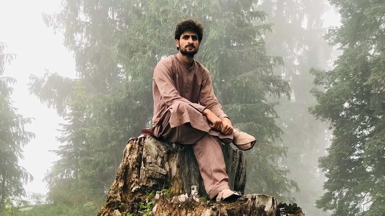 First day hiking towards Brajo Banda, Sar Banda Ali Khan Sar and Nawe Banda.