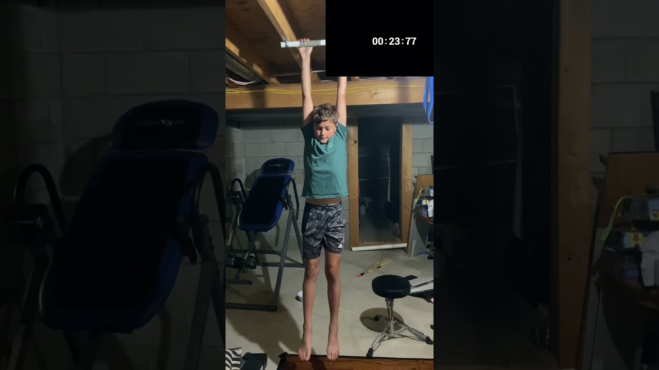 Hang on the bar to win $$$ 