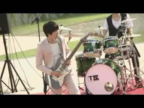 넌내게반했어 스투피드공연 (yonghwa guitar " Tom Anderson")