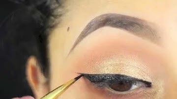 Makeup Tutorial with Flutter® Lashes from our Natural, Dramatic and Xtreme Collection...