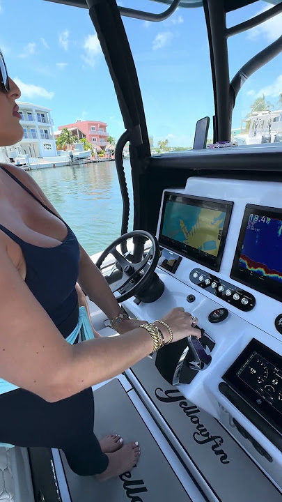 Book your lesson today 754 7793748 . #boating #boatinglessons #docking #fypシ #boats #boatlife