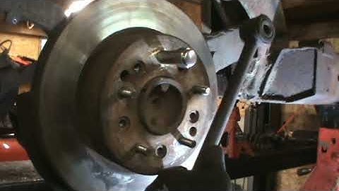 76 Corvette refresh Pt 40 Trailing arm removal