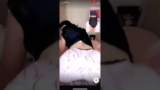 رقص روان سعودية ممحونةتخلع العبائة وتعرض جسمها للمتابعين تانجو سمعها