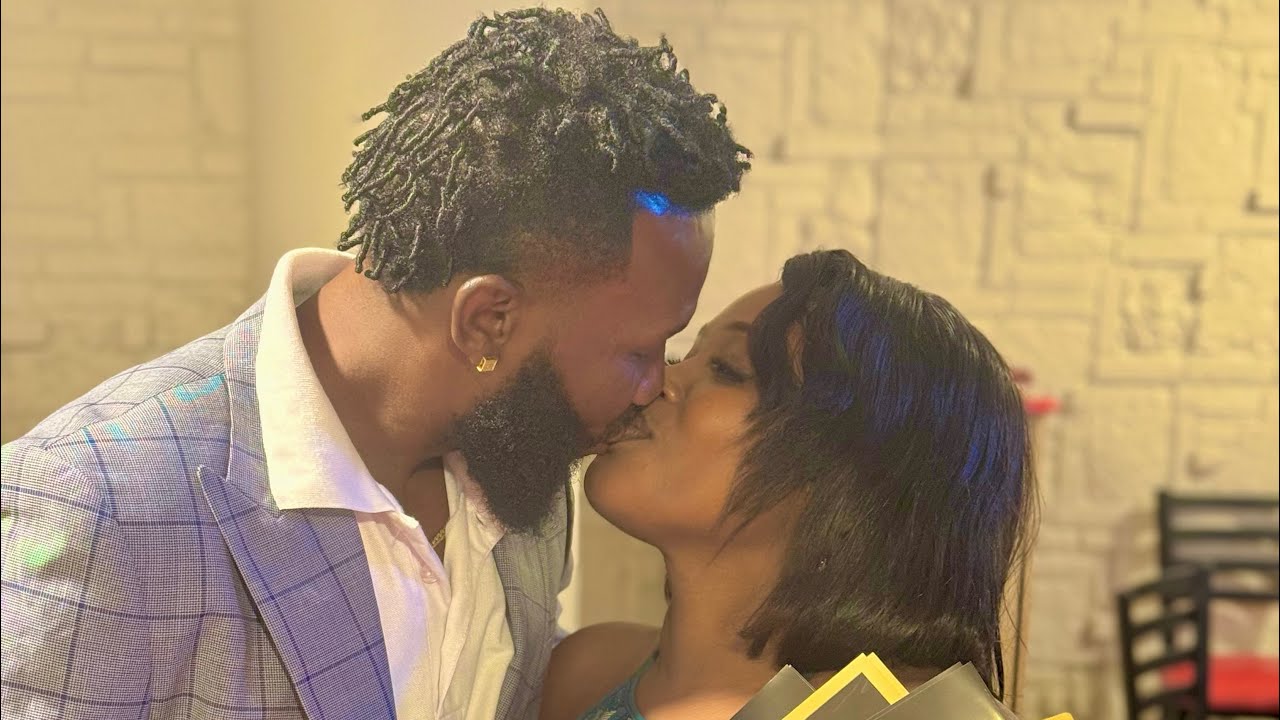 DORLY FIANCÉ AVEK MOM ABI NAN JOU ANNIVERSAIRE 🎂 LI AN 