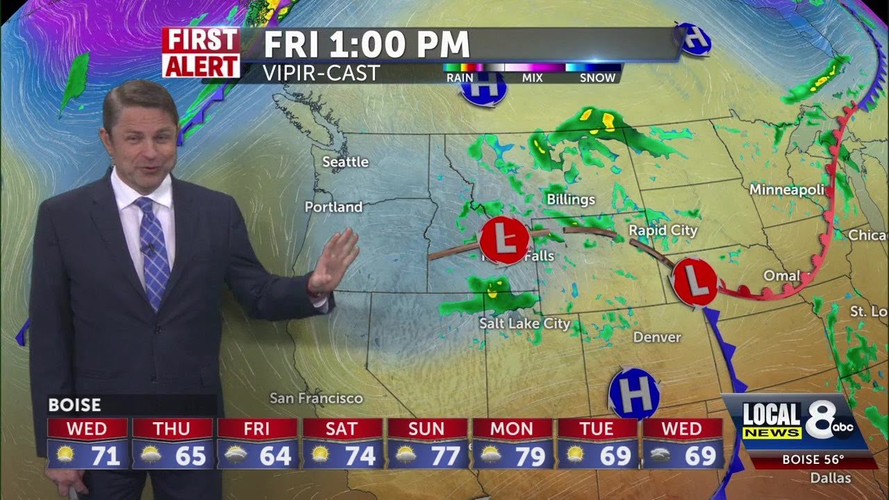 SE storm chances and still warm and windy - YouTube