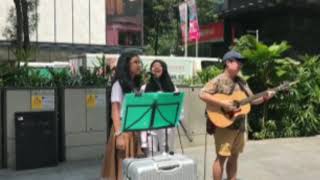 SHALLOW (LADY GAGA FEAT -BRADLEY COOPER) COVER NAURA FEAT VANESSA THE VOICE KIDS INDONESIA 3