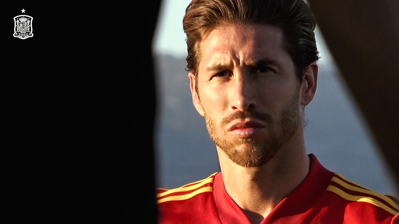 Making of | Así se hizo la foto que desplegó el Ramón de Carranza en el homenaje a Sergio Ramos