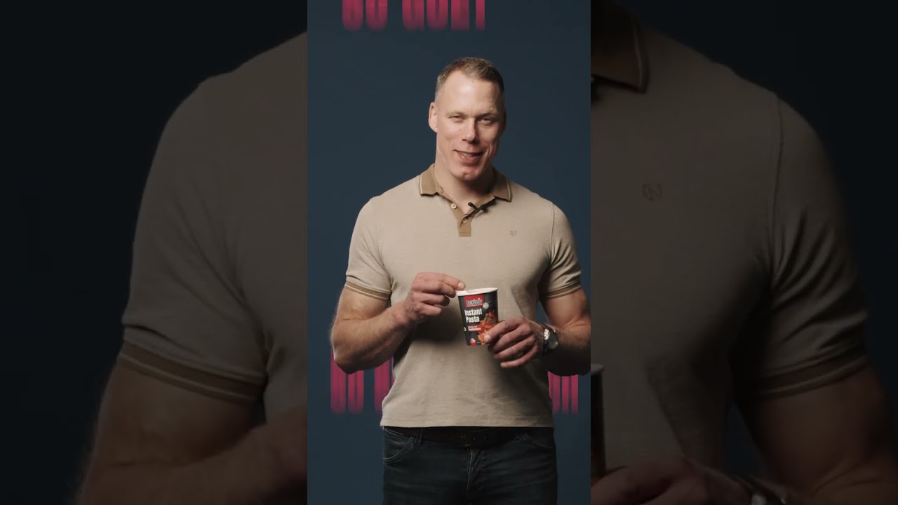 Schwingerkönig wirbt für Schweizer Instant Pasta