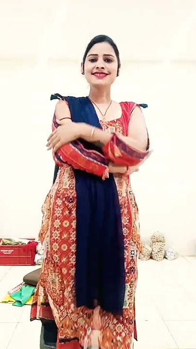 sanam hatheli me teri mehdi lga ke baithungi.💃♥️🥰#youtube #short #video #viral ♥️🥰💃