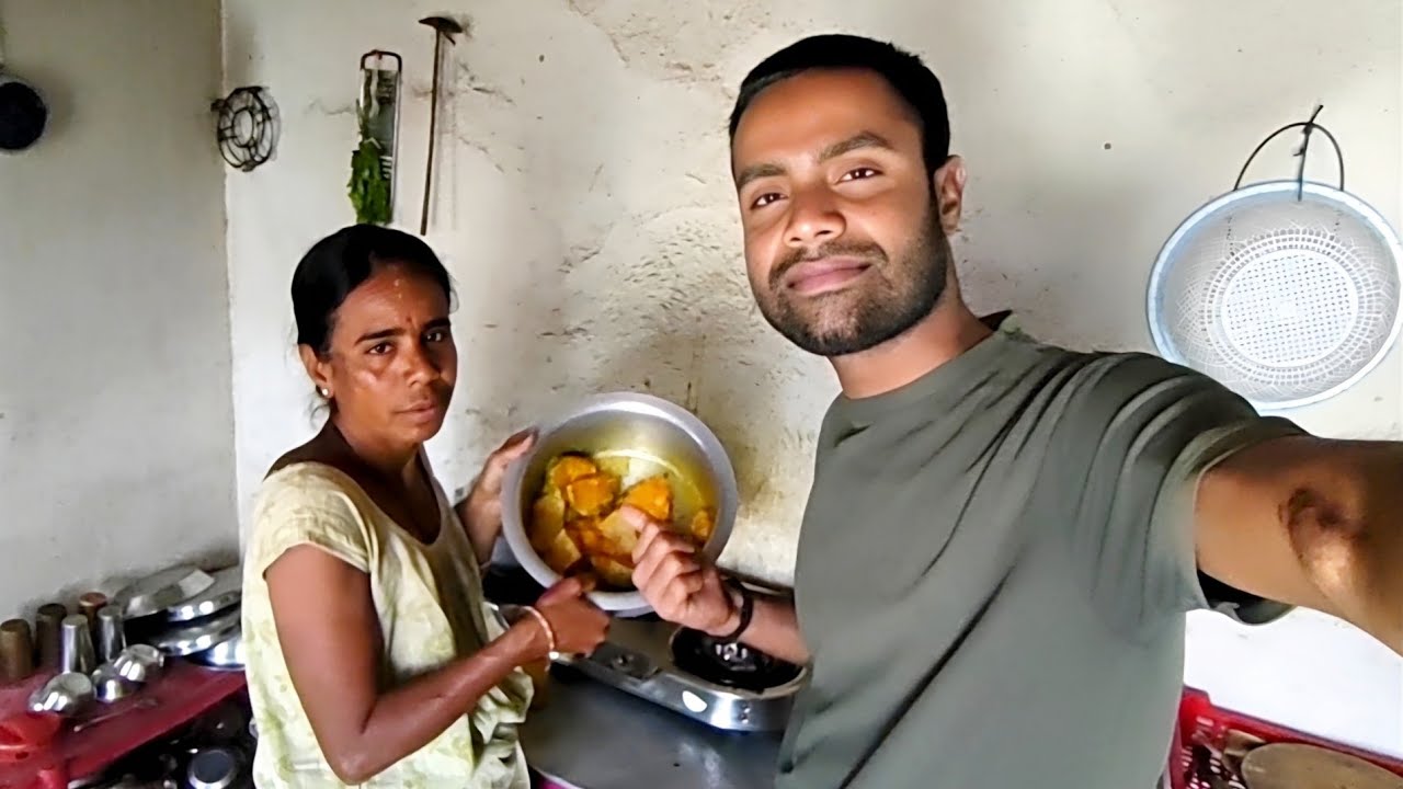 Mummy Ke Sath Fish Banaya 🐠 | Holi Special | Vicky Op 