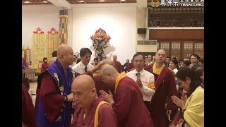 20171230蓮生活佛盧勝彥於台灣雷藏寺大殿給大眾摩頂加持-TBSN高清版
