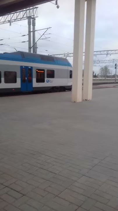 Stadler.ст.Жлобин.Белорусская железная дорога - YouTube