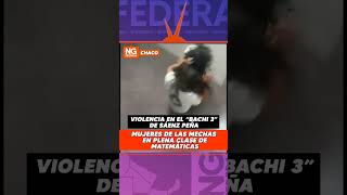 Mujeres De Las Mechas En Plena Clase De Matemáticas