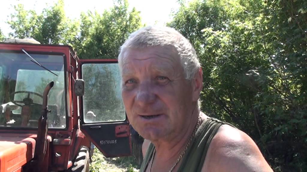 Очистка и облагораживание криниц в Стаханове - YouTube