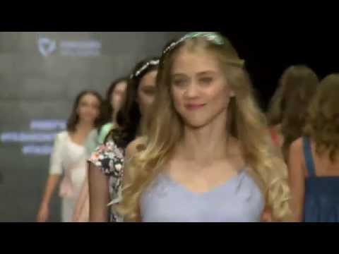 Показ коллекции MammySize весна-лето 2016.