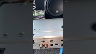 JL Audio 500/1v2 bench testing amplifier