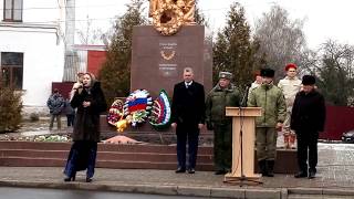 Обелиск над рекою стоит... Ирина Шевлякова