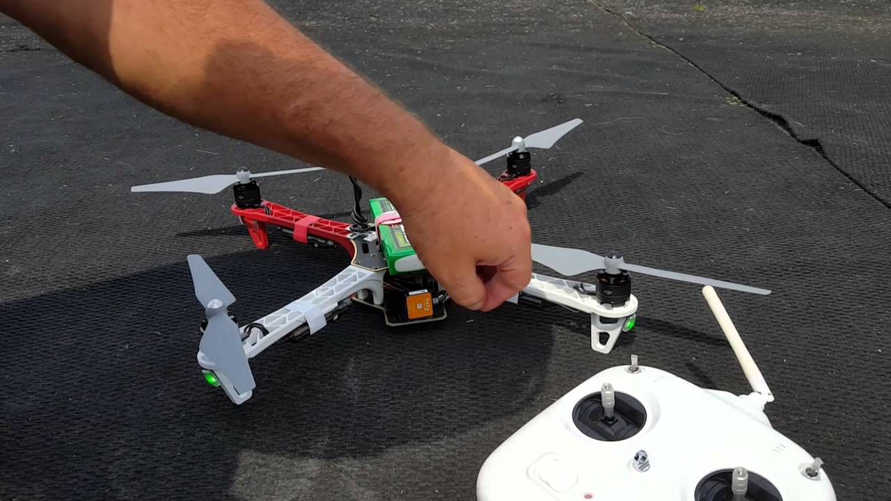 Teste de vôo do F450 + Naza V2 + Rádio DJI do Marcelo, de Belo Horizonte - MG