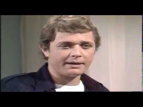 مسلسل لقيطة ح 8 محمود عبد العزيز زيزى البدراوى عماد حمدى 