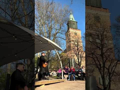 Samae Koskinen -