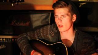 Video thumbnail of "Harry & Alfie - Chasing Rubies (Acoustic Music Video)"