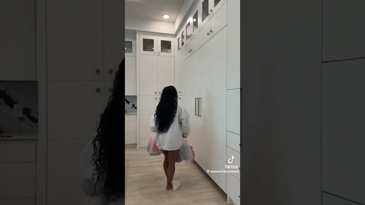 She forgot to finish it😅