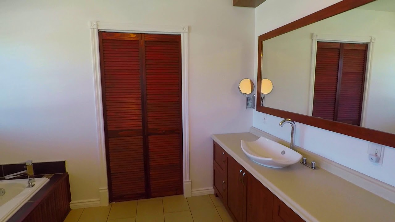 3119 Lareau, Carignan, QC YouTube