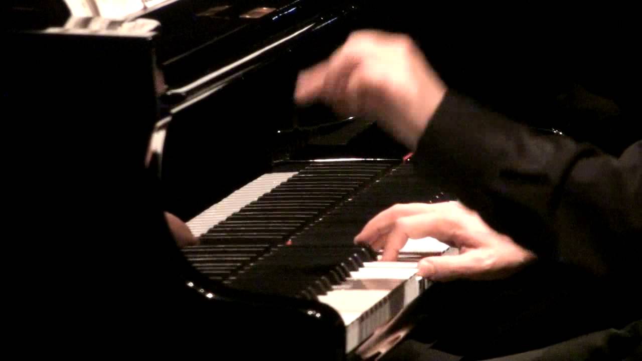 Pierre Boulez Troisième Sonate pour piano - YouTube