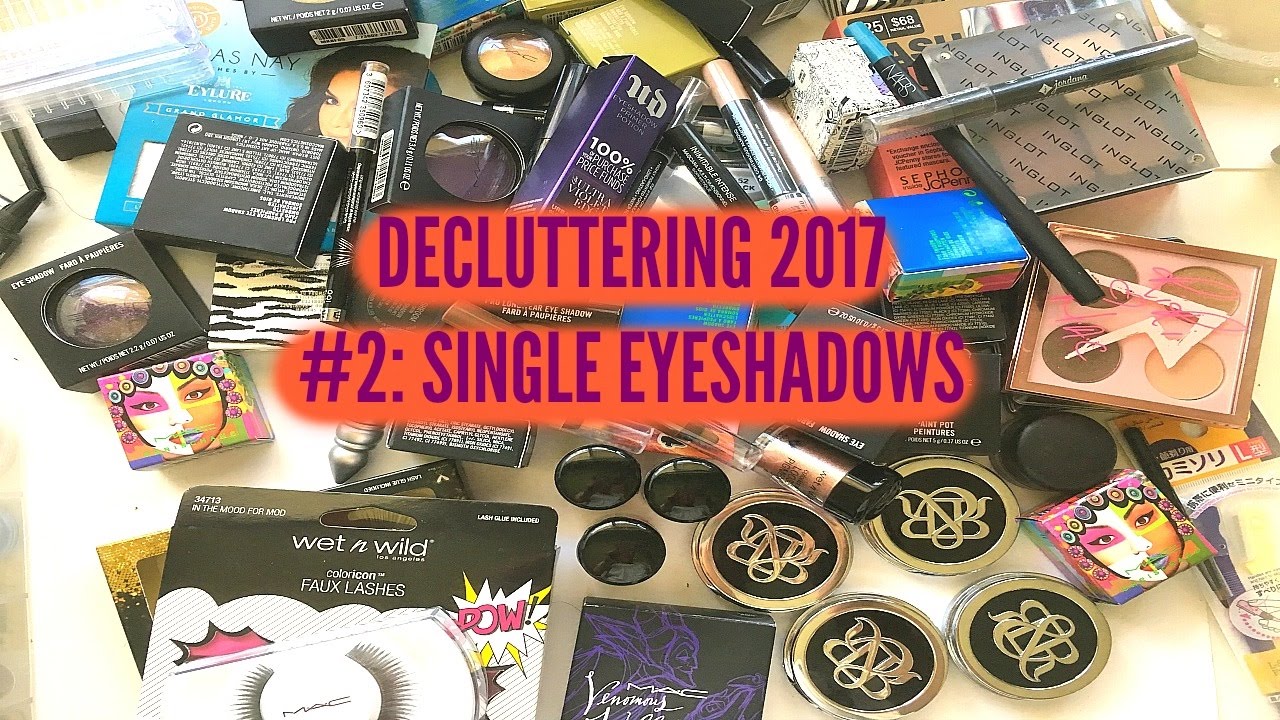 MAKEUP DECLUTTER 2017 | Single Eyeshadows!