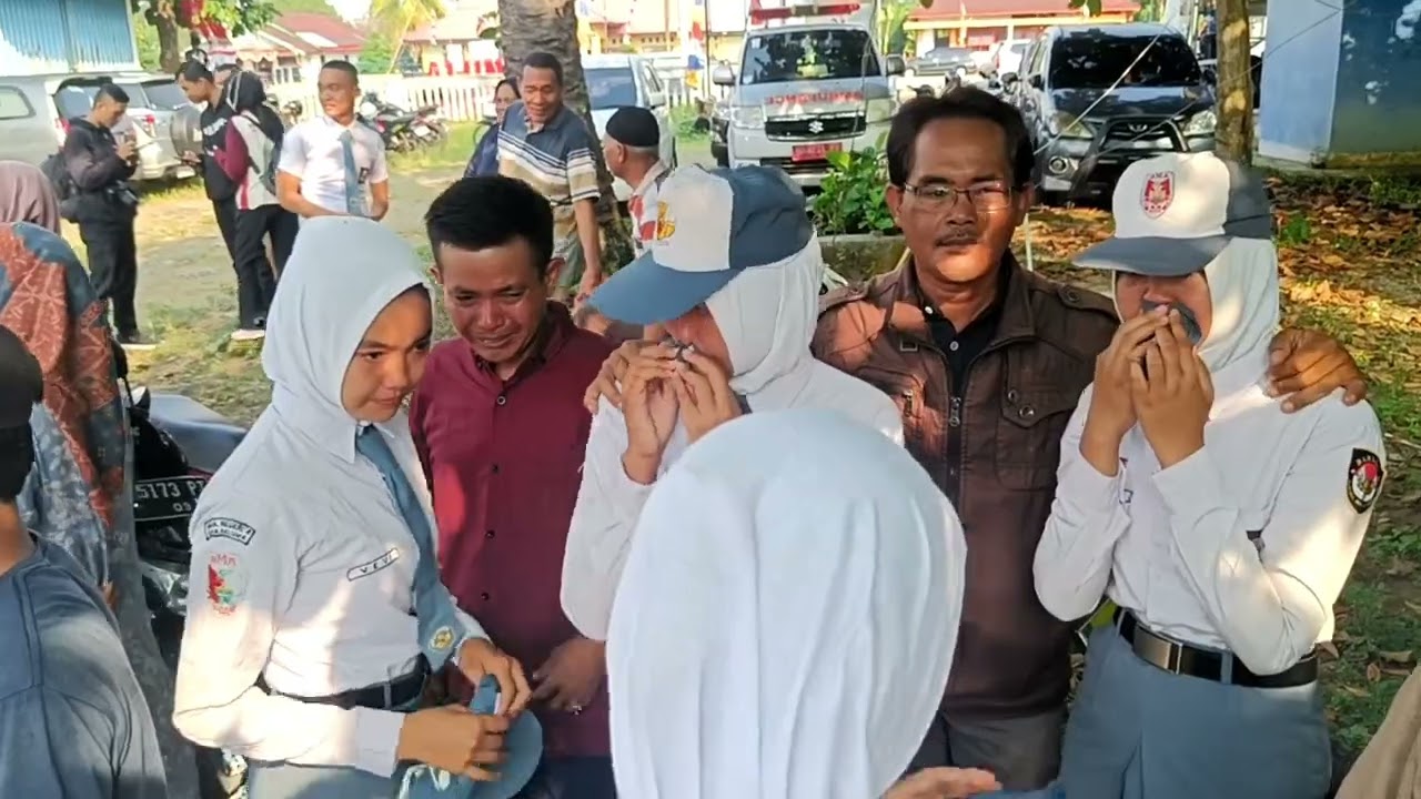 DIWARNAI ISAK TANGIS, CALON PASKIBRAKA KABUPATEN SELUMA TAHUN 2023 MULAI JALANI KARANTINA DIKLAT