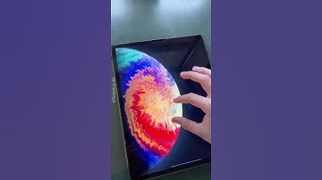 Making iPhone “Planet Wallpaper” in Procreate (#shorts)